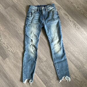 Like new Lucky Jeans!